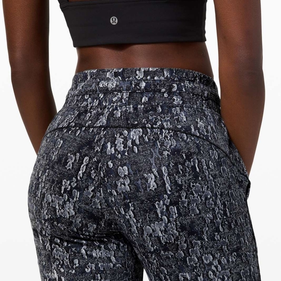 Lululemon Ready to Rulu Jogger 29" Eventide Jacquard Spray Dye Black Size 8 - Picture 3 of 9